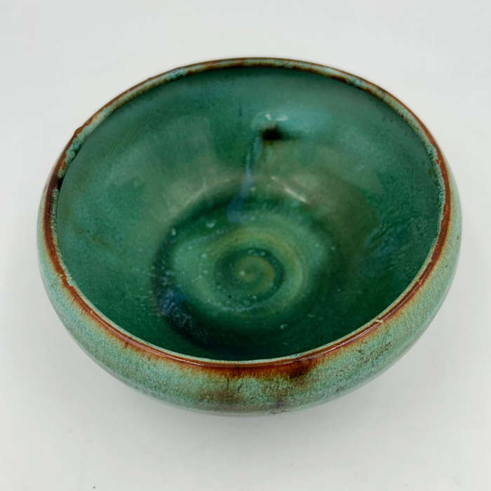 Linnware Round Vase Green Glaze