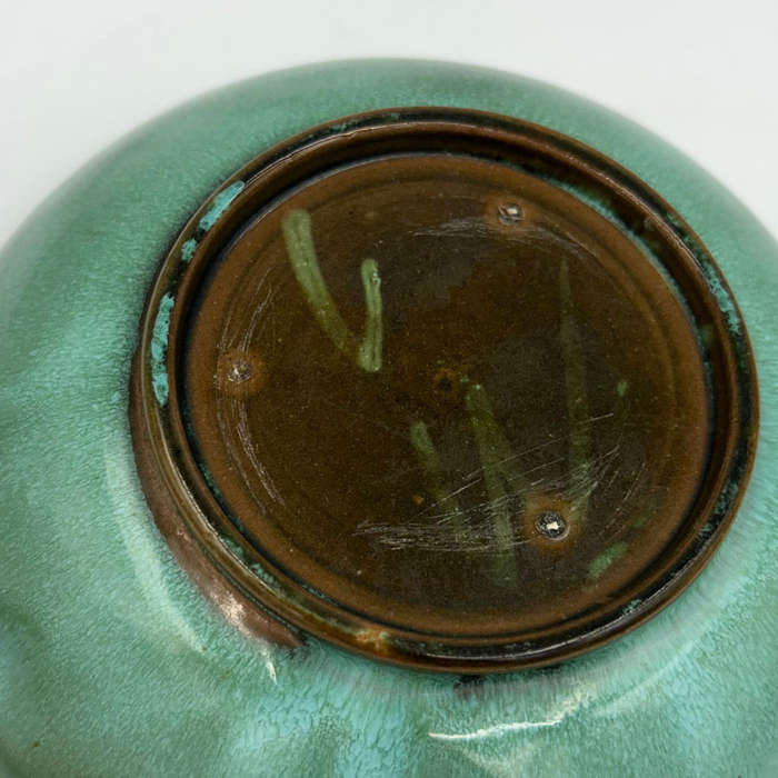 Linnware Round Vase Light Green Glaze
