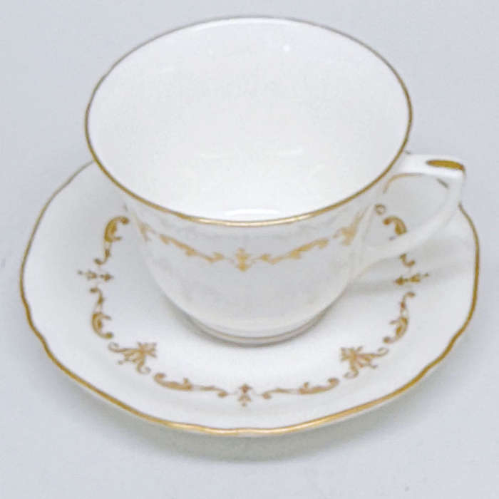 Royal Worcester Gold Chantilly Demitasse Duo