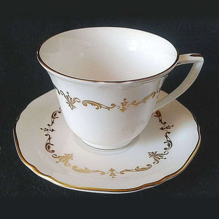 Royal Worcester Gold Chantilly Demitasse Duo