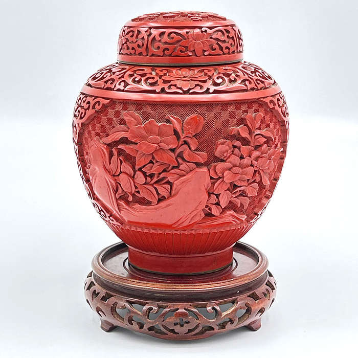 Chinese 20th Century Cinnabar Ginger Jar and Cover