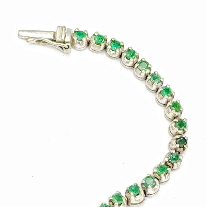 14Ct White Gold Tennis Bracelet  Set  Claw Set Emeralds