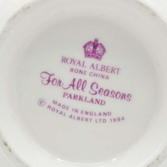 Royal Albert Sugar Bowl For All Seasons Parkland C1994