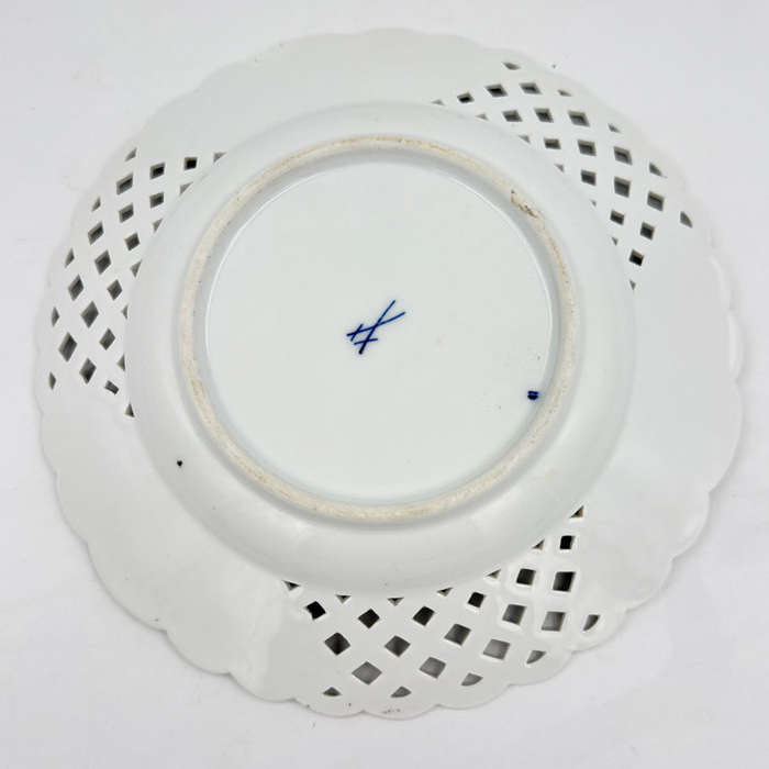 Meissen Reticulated Voller Gruner Weinkranz Vine Leaf Plate