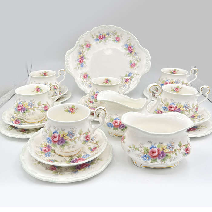 Royal Albert Colleen Victoria 21 Piece Tea Service