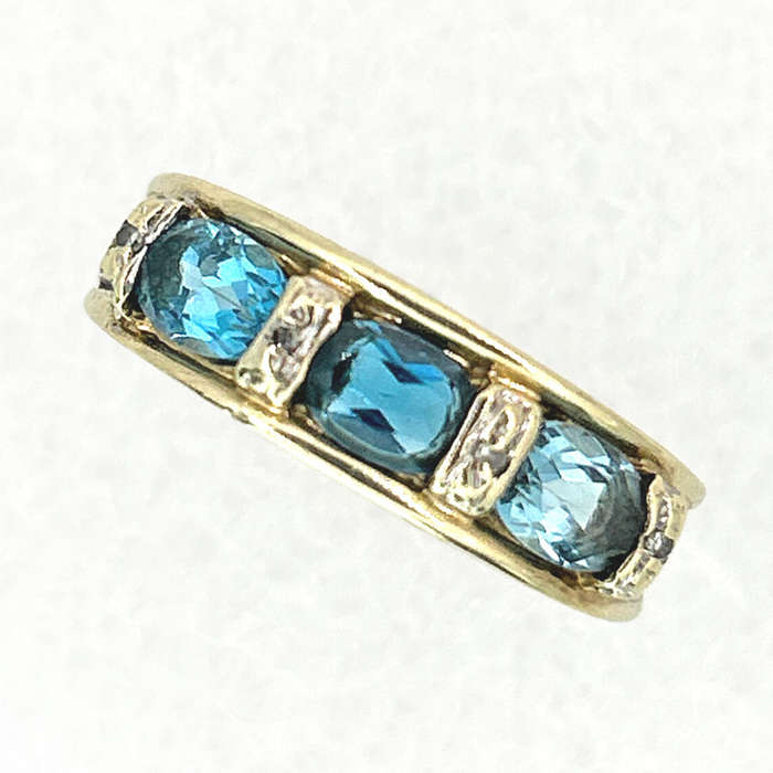 9CT Gold Sapphire Ring With Diamond Accents