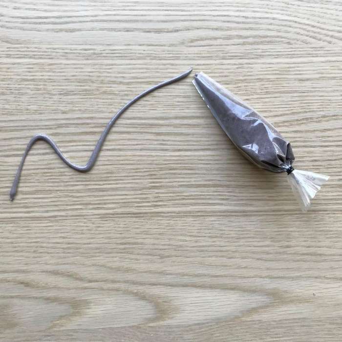 Grey Icing