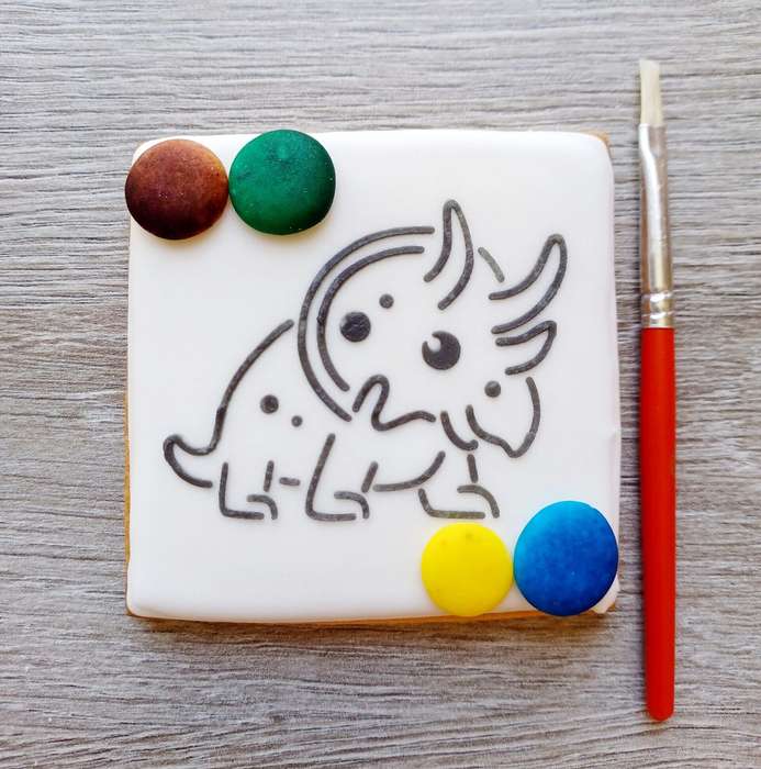Paint Your Own Triceratops
