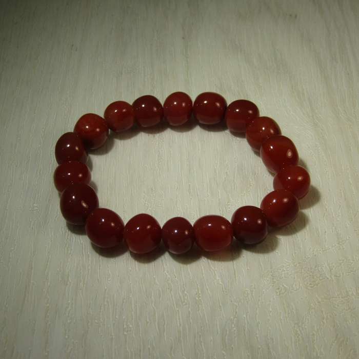 Carnelian 10mm rounded bead Bracelet