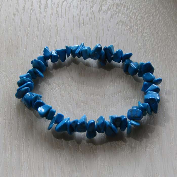 Bright Blue Magnesite chip bead Bracelet