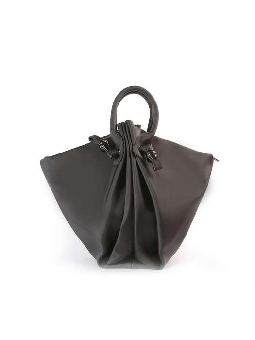 CURVO, EBONY BLACK ASCOPERA HANDBAG