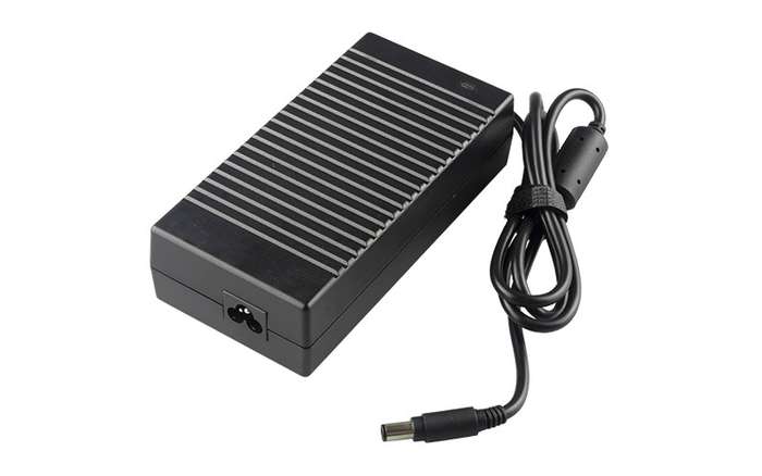 Dell Inspiron XPS, Alienware 19.5V - 7.7A - 150W - 7.4mm/5.0mm (Middle Pin) Replacement Charger
