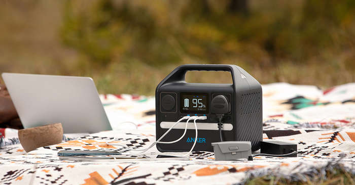 Anker 521 Portable Power Station (PowerHouse 200W / 256Wh)