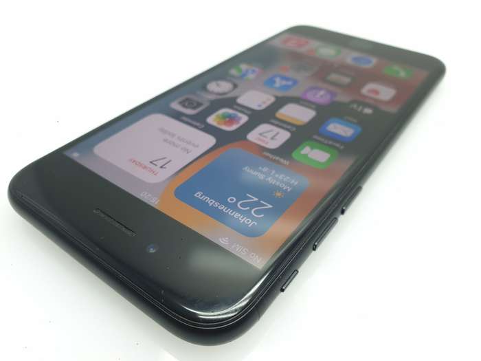 iPhone 7 32GB No Touch ID And Home Button Not Working Matte Black