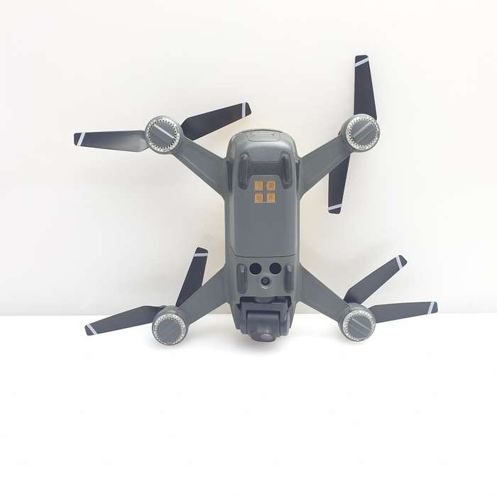 DJI Spark Sunrise Yellow (6 Month Warranty) + 1 Battery + Charger + Controller + 1 Doc + Carry Case