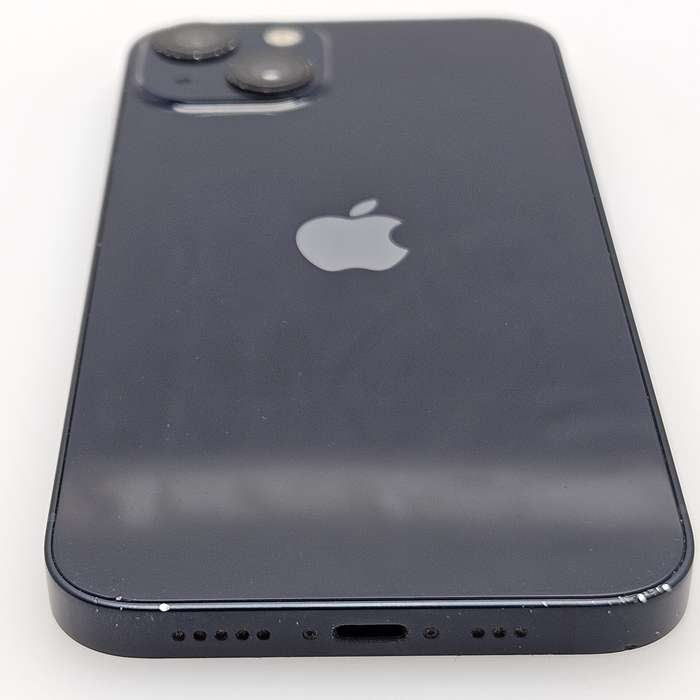 iPhone 13 128GB Midnight (6 Month Warranty) + Screen Protector Bundle Value: R200