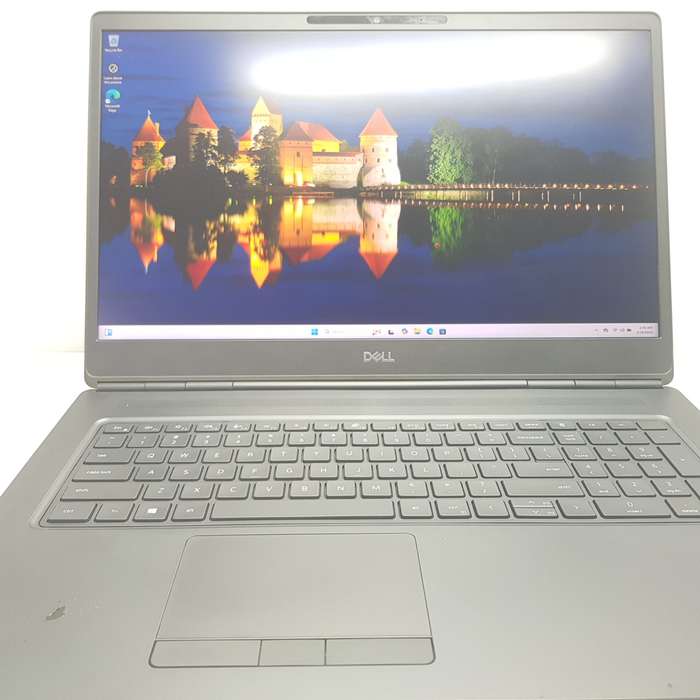 Dell Precision 7750, Intel Xeon(R), 64GB RAM, 1TB SSD Silver (12 Month Warranty)