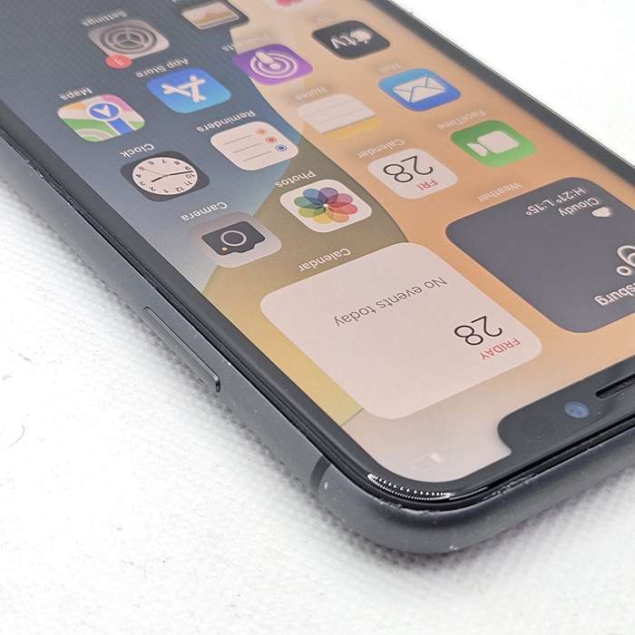 iPhone 11 256GB Black (6 Month Warranty)