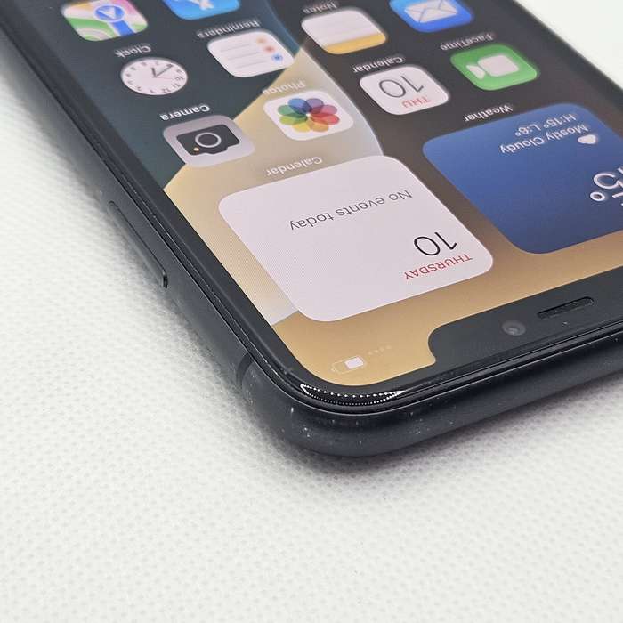 iPhone 11 256GB Black (6 Month Warranty)