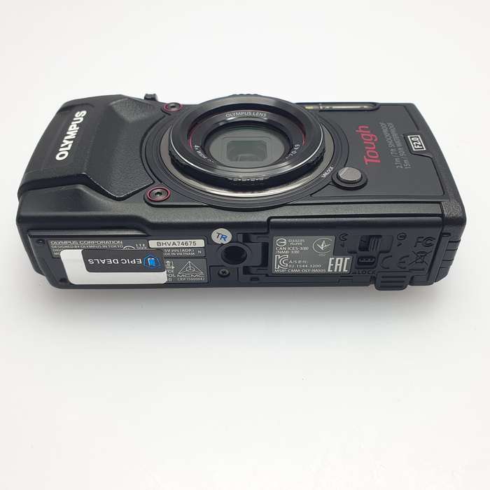 Olympus Tough TG-5 Black + Underwater Case PT-058 (6 Month Warranty)