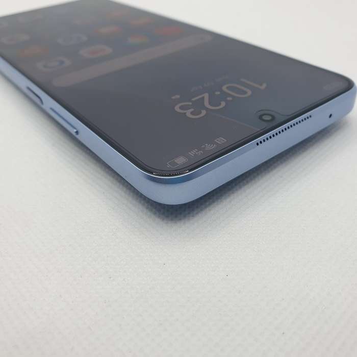 Huawei Nova 13i 256GB Blue + Cover Bundle Value R200 (6 Month Warranty) - Mint Condition
