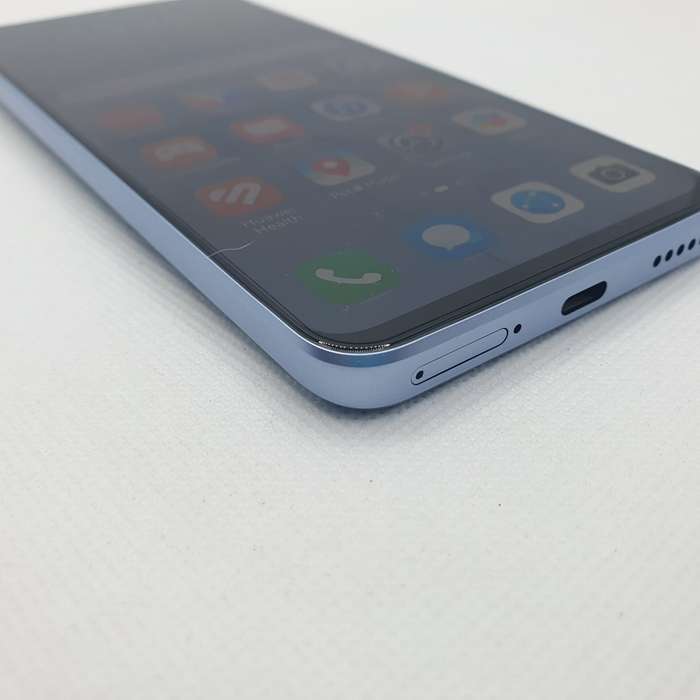 Huawei Nova 13i 256GB Blue + Cover Bundle Value R200 (6 Month Warranty) - Mint Condition