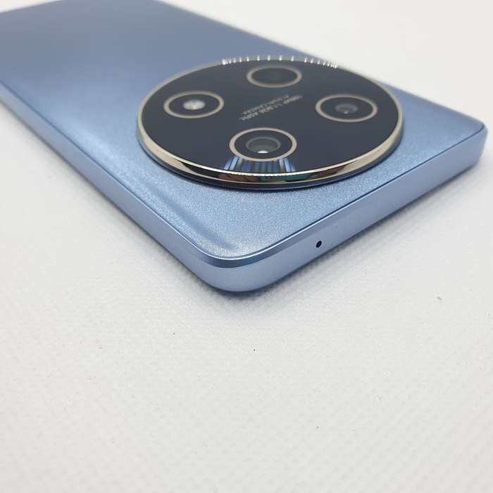 Huawei Nova 13i 256GB Blue + Cover Bundle Value R200 (6 Month Warranty) - Mint Condition