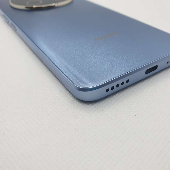 Huawei Nova 13i 256GB Blue + Cover Bundle Value R200 (6 Month Warranty) - Mint Condition