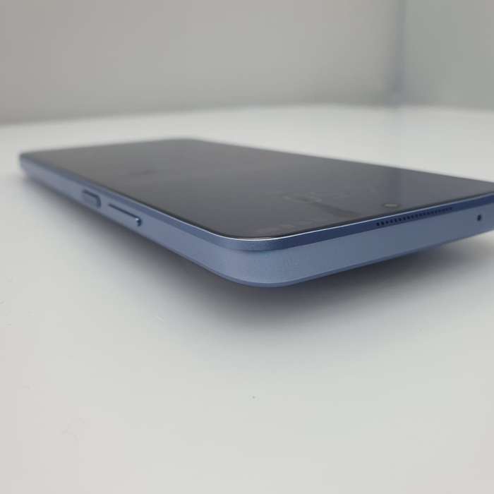 Huawei Nova 13i 256GB Dual Sim Blue ( 6 Month Warranty) + Cover Bundle Value R200
