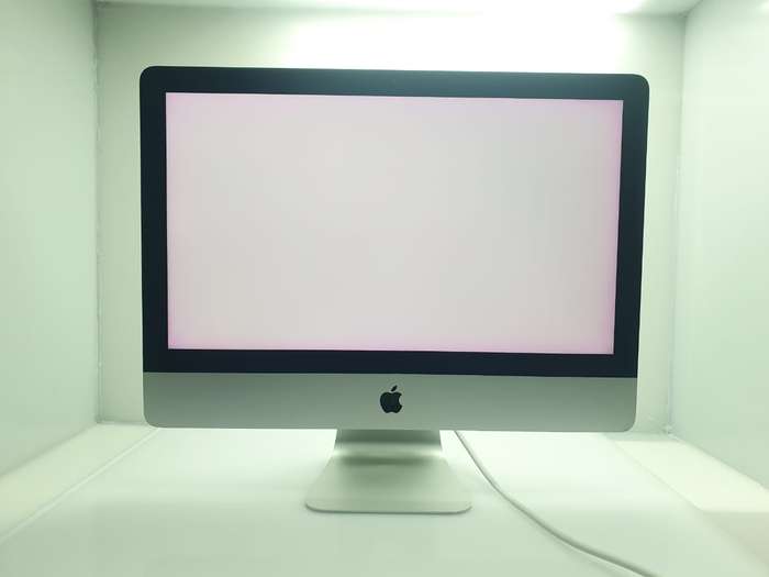 iMac 21.5-Inch "Core i5" 3.1GHz 8GB RAM 512GB SSD Silver (Retina 4K Late 2015) (12 Month Warranty...