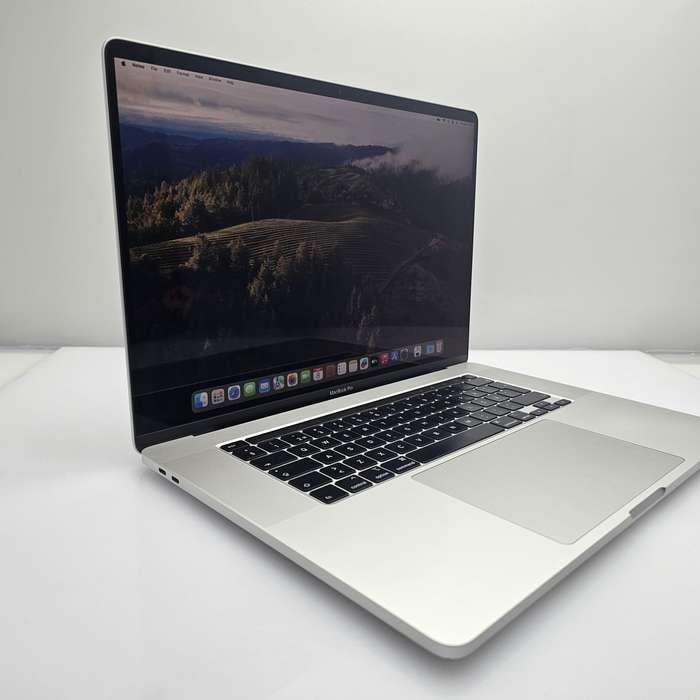 MacBook Pro 16-Inch (2019)  Core i7 | 16GB RAM | 512GB SSD | Silver | Bright Spot | Internatio...