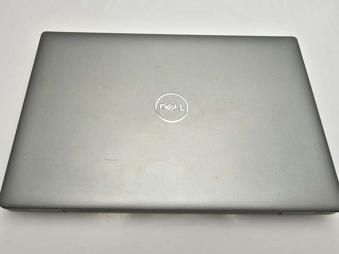 Dell Latitude 5530 Silver "Core i5" 12th Gen 16GB DDR4 2x 512GB M.2 NVme SSD (12 Month Warranty)