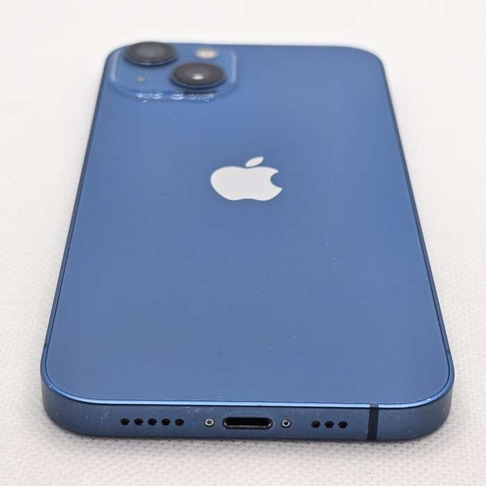 iPhone 13 256GB Blue (6 Month Warranty) + Screen Protector Bundle Value: R200
