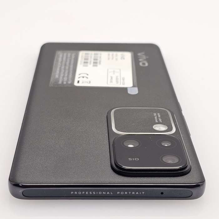 Vivo V30 512GB Dual Sim LCD Burn Black (6 Month Warranty)