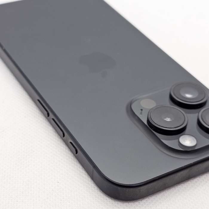 iPhone 15 Pro 128GB E-Sim Only And Blurry Front Camera Black Titanium (12 Month Warranty)
