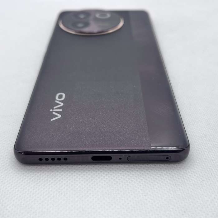 Vivo V30e 256GB Brown (3 Month Warranty)- Mint Condition