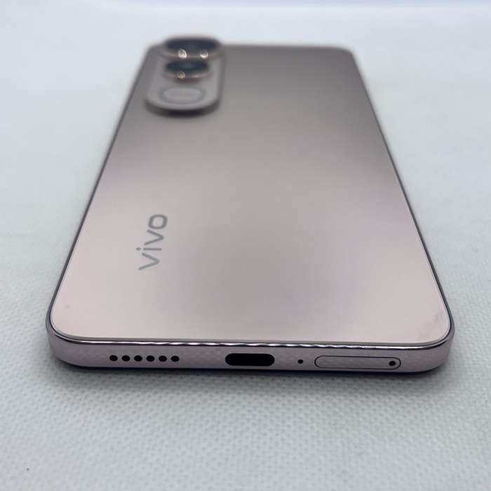 Vivo V50 Lite 256GB Gold (12 Month Warranty)