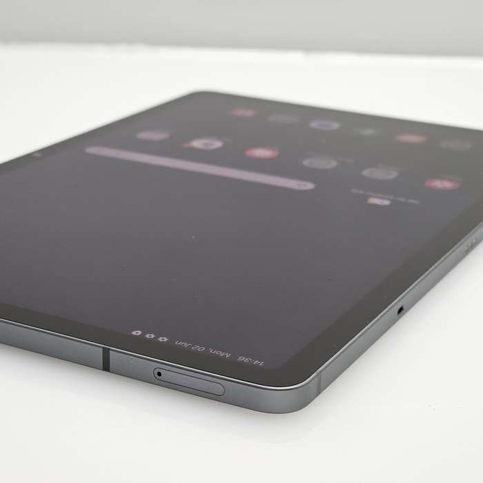 Samsung Galaxy Tab S9 FE 5G Dual Sim 128GB Gray (6 Month Warranty)  Mint Condition