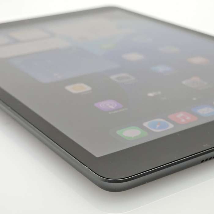iPad 10.2" 8th Gen 32GB (Wifi Only) No Touch ID And Bent Casing Space Gray
