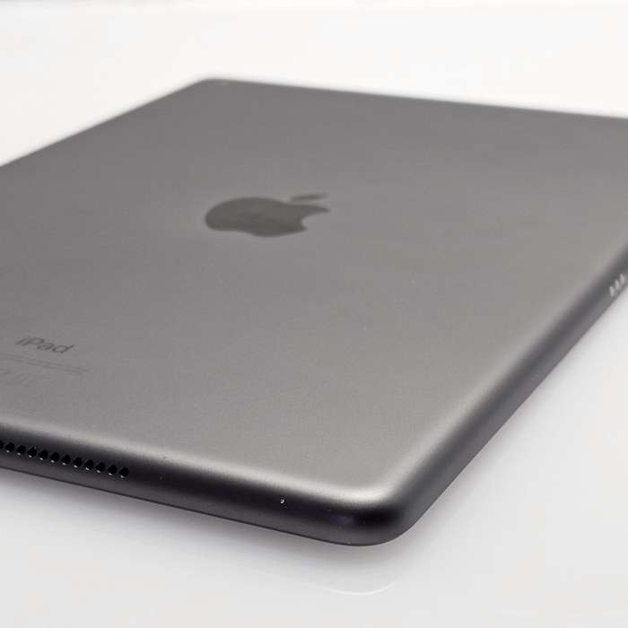 iPad 10.2" 8th Gen 32GB (Wifi Only) No Touch ID And Bent Casing Space Gray
