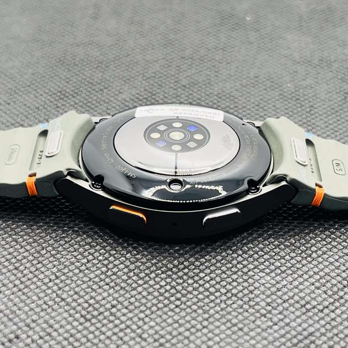 Samsung Galaxy Watch 7 40mm GPS Only Green (3 Month Warranty)  Mint Condition