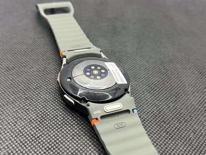 Samsung Galaxy Watch 7 40mm GPS Only Green (3 Month Warranty)  Mint Condition