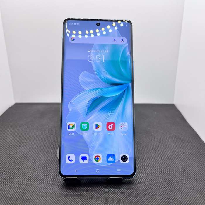 Vivo V30e 256GB Blue - (6 Month Warranty) - Mint Condition