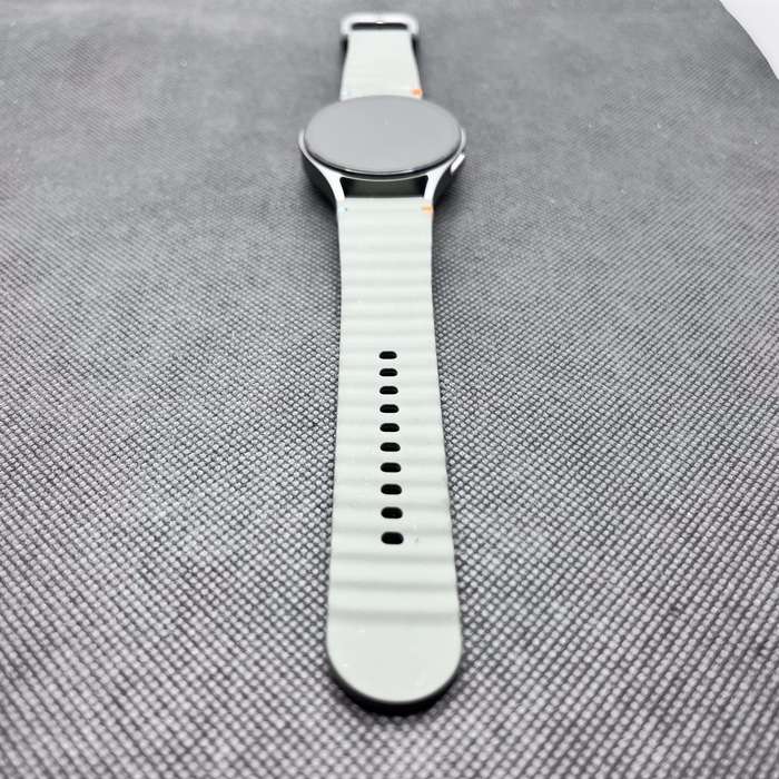Samsung Galaxy Watch 7 44mm GPS and LTE Green (6 Month Warranty)