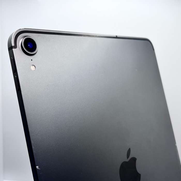 Apple iPad Pro 11" 256GB (5G Wifi Only) Space Grey (6 Month Warranty) - No Face ID
