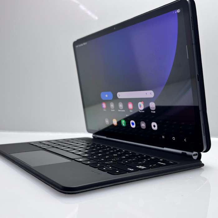 Samsung Galaxy Tab S9 Plus 256GB Graphite + Keyboard Cover Bundle Value (12 Month Warranty)