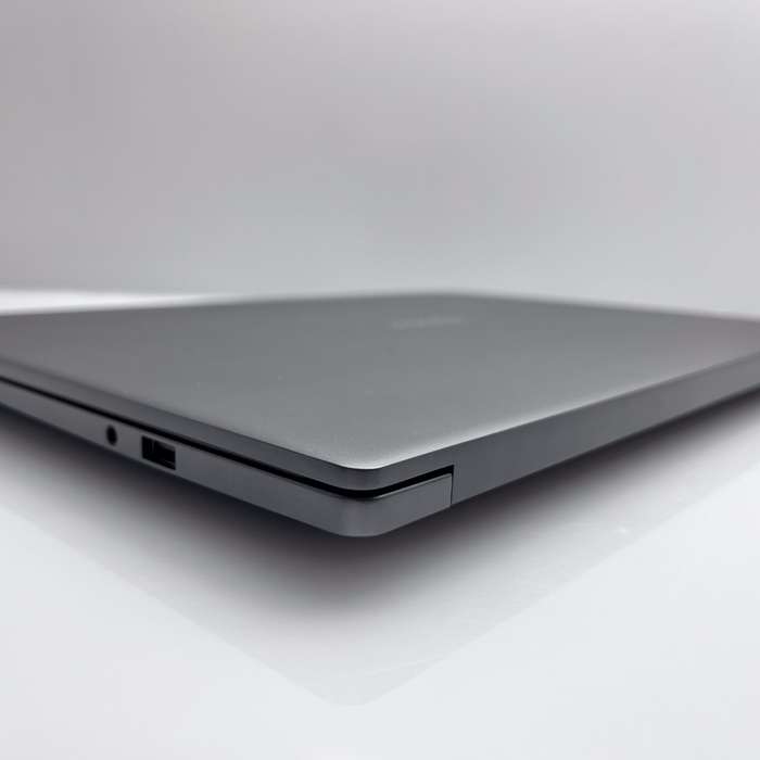 Huawei Honor MagicBook X 16 "Core i5" 8GB RAM 200GB SSD + 256GB SSD Space Grey (6 Month Warranty)