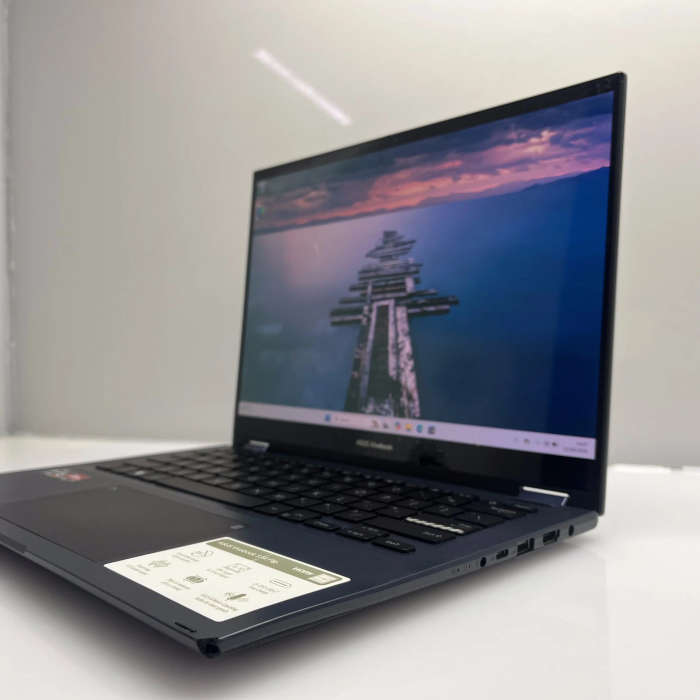 Asus VivoBook S 14 Flip TN3402 16GB RAM 1TB SSD Black - Cracked Screen