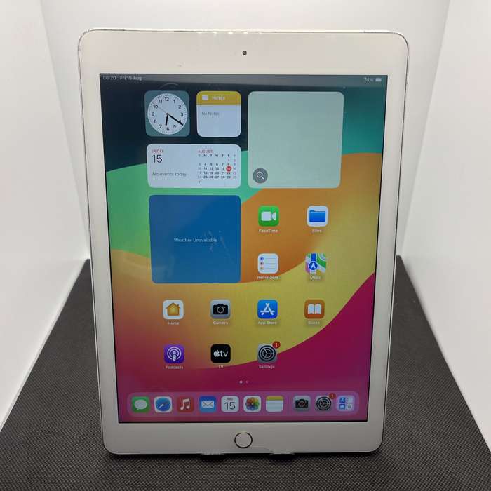 Apple iPad 9.7 6th Gen 128GB (Wi-Fi/ Cellular) - No Touch ID | Cracked Screen