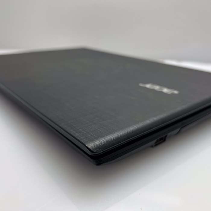 Acer Extensa 2511 8GB RAM 2656GB SSD Black - Hinge damage | Faulty Battery